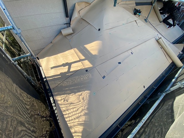 横暖ルーフαｓ　屋根カバー工事